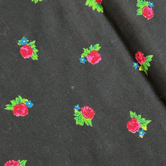 Vintage Ukrainian Black Floral Wool Challis Ethnic Scarf As Found - Picture 6 of 10